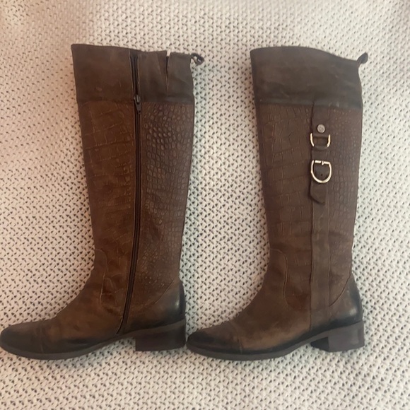 Nurture by Lamaze Shoes - Nurture Archer High Boot-Dark Woodberry Color-Distressed Look-Women’s size 9